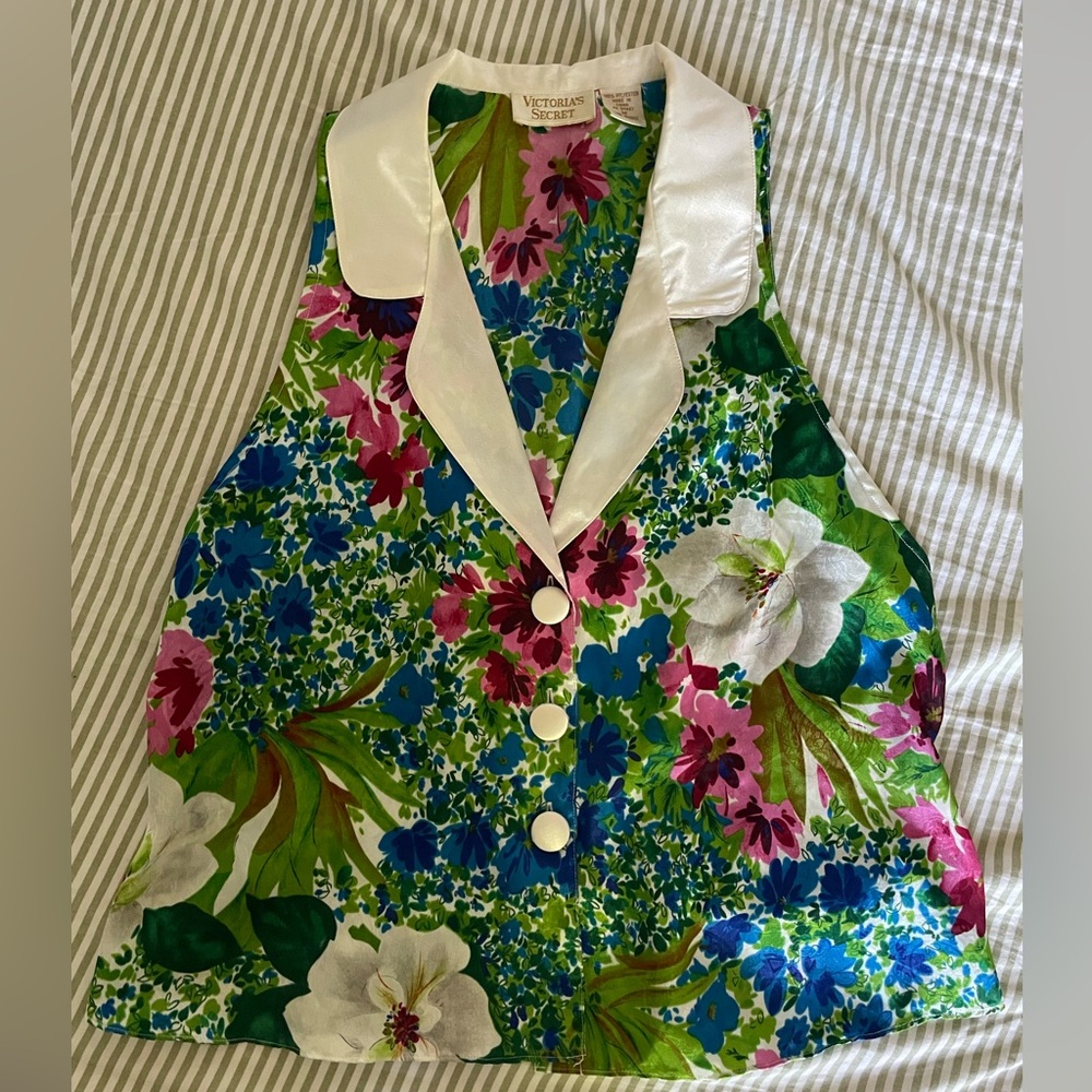 Gold Label Victoria's Secret Floral Vest with White Collar PJ’s